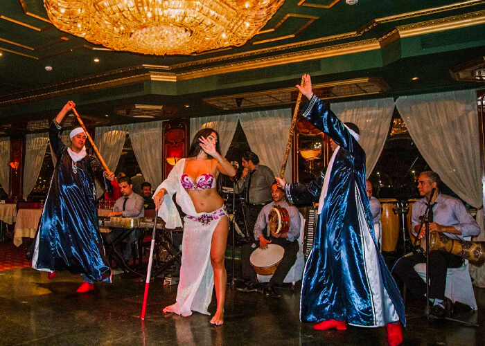 Private Dinner Cruise with Dance Show in Cairo