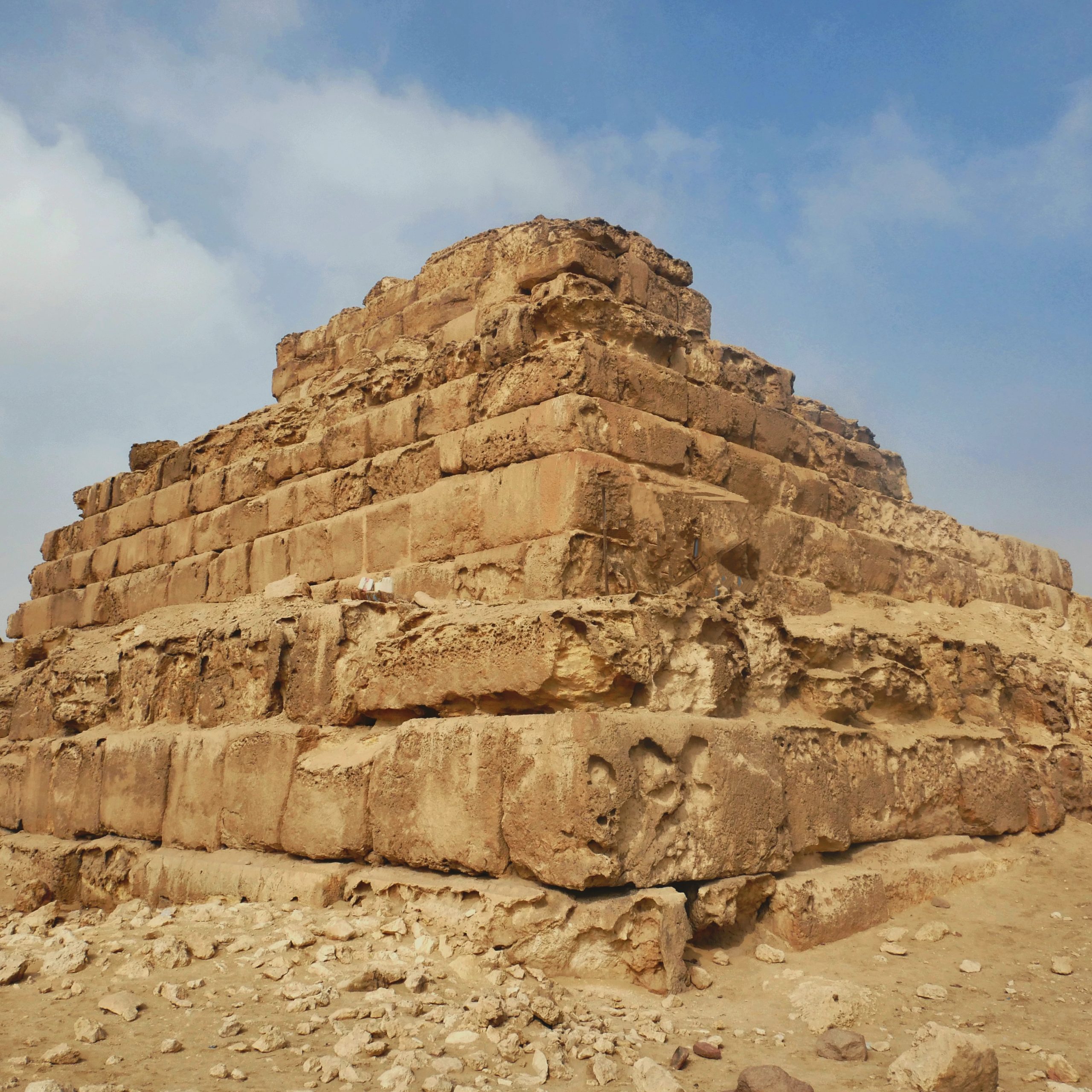 Private Day Tour to pyramids of Giza, Dahshur, Memphis and Saqqara